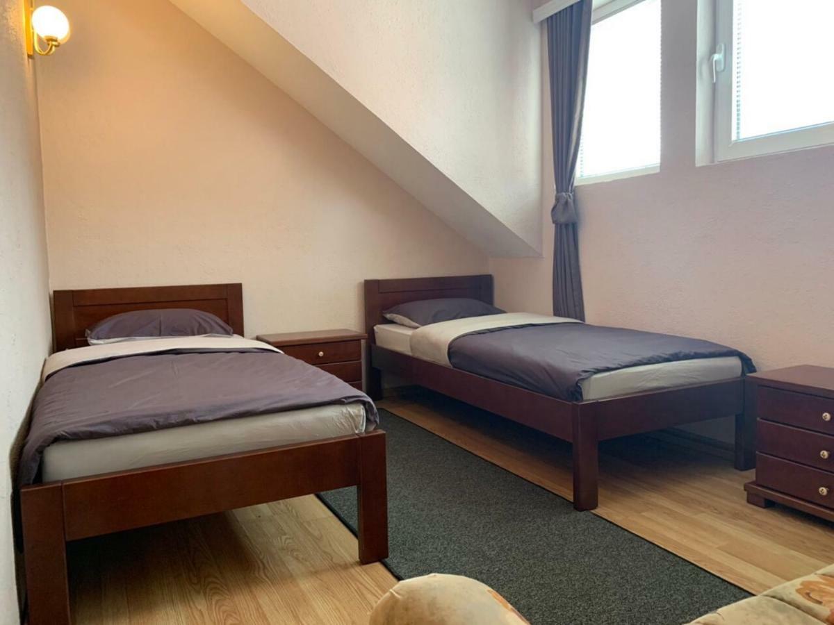 Apartmani Alo Alo Plav Exterior foto